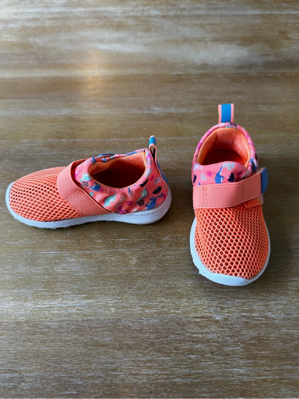 Toddler Boy - Size 6T - Orange Dinosaur Water Shoes
